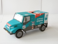 Dakar 2015 De Rooy team - z�vodn� kamion + doprovod