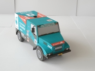 Dakar 2015 De Rooy team - z�vodn� kamion + doprovod