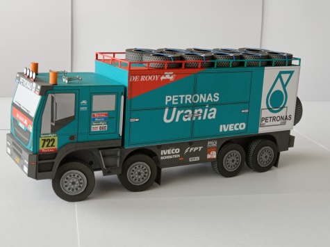 Dakar 2015 De Rooy team - závodní kamion + doprovod Dakar 2015 De Rooy team - závodní kamion + doprovod