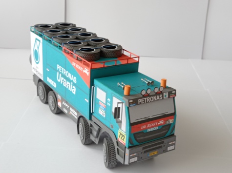 Dakar 2015 De Rooy team - závodní kamion + doprovod Dakar 2015 De Rooy team - závodní kamion + doprovod