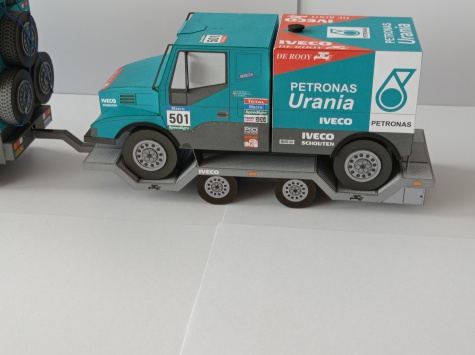 Dakar 2015 De Rooy team - závodní kamion + doprovod Dakar 2015 De Rooy team - závodní kamion + doprovod