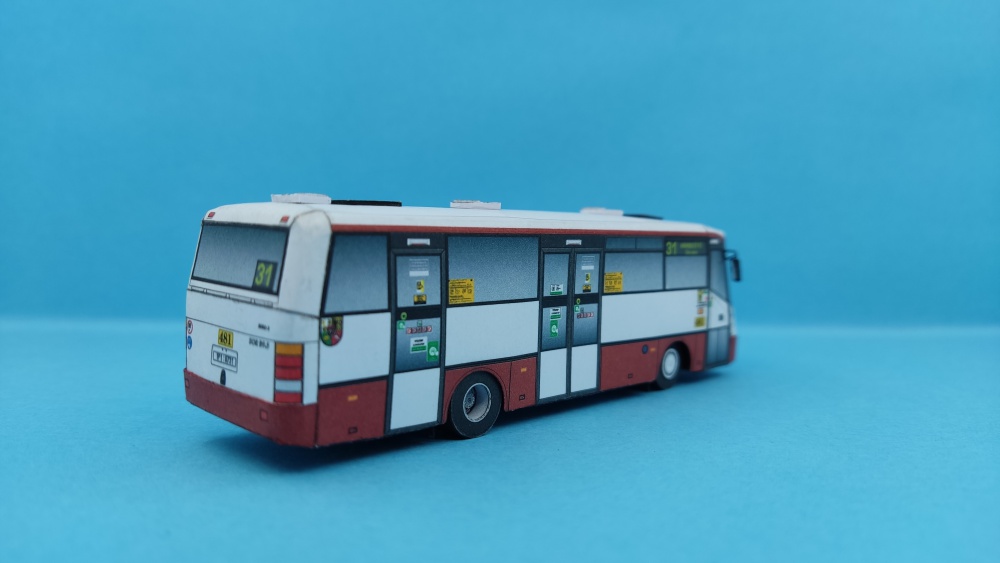 405475