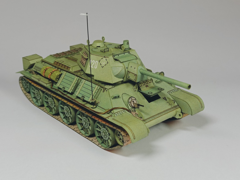 Tank T 34/76 z r.1943 (Plná velikost v novém okně) Tank T 34/76 z r.1943