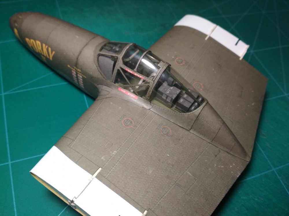 P-38H LIGHTNING (Plná velikost v novém okně) P-38H LIGHTNING