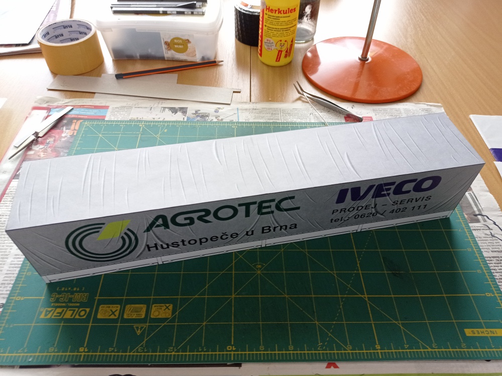 Valn�kov� n�v�s " Agrotec Iveco "