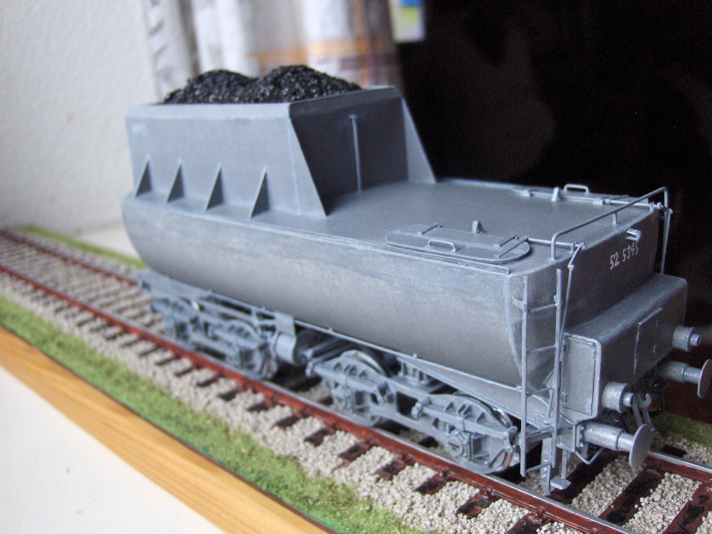 407801