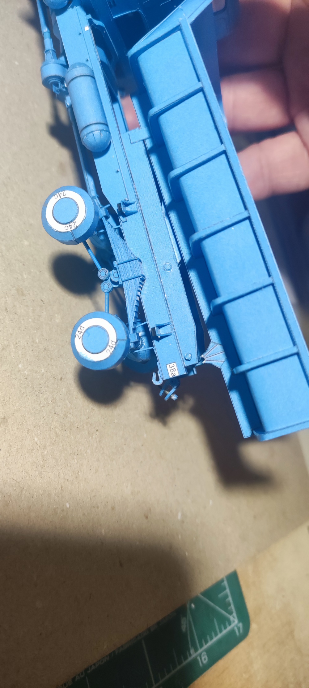 407856