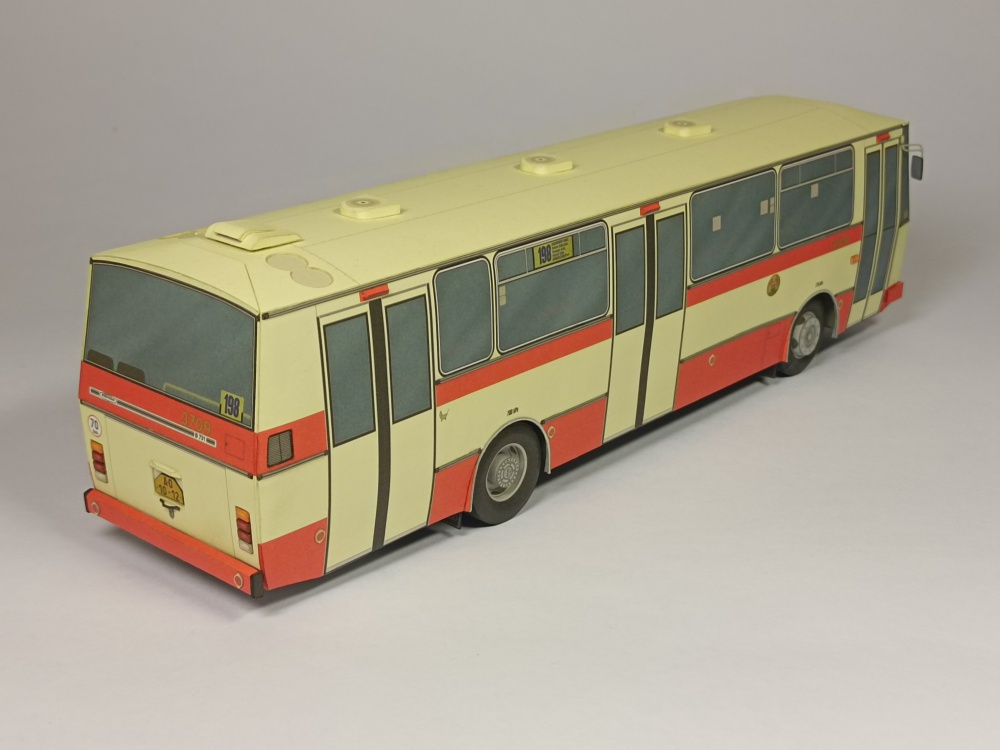 441773