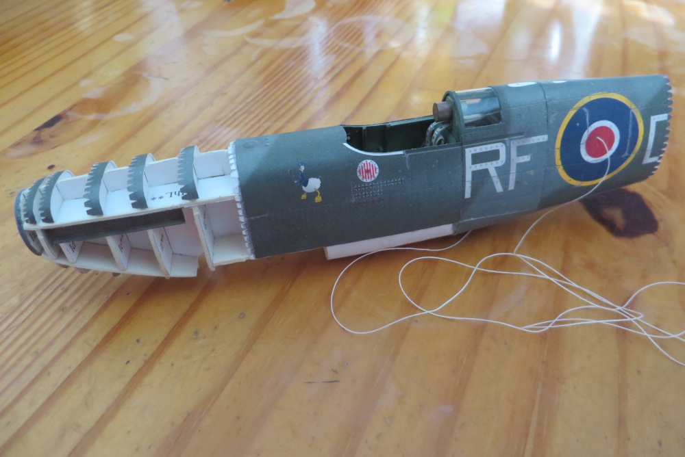Supermarine Spitfire Vb (Plná velikost v novém okně) Supermarine Spitfire Vb