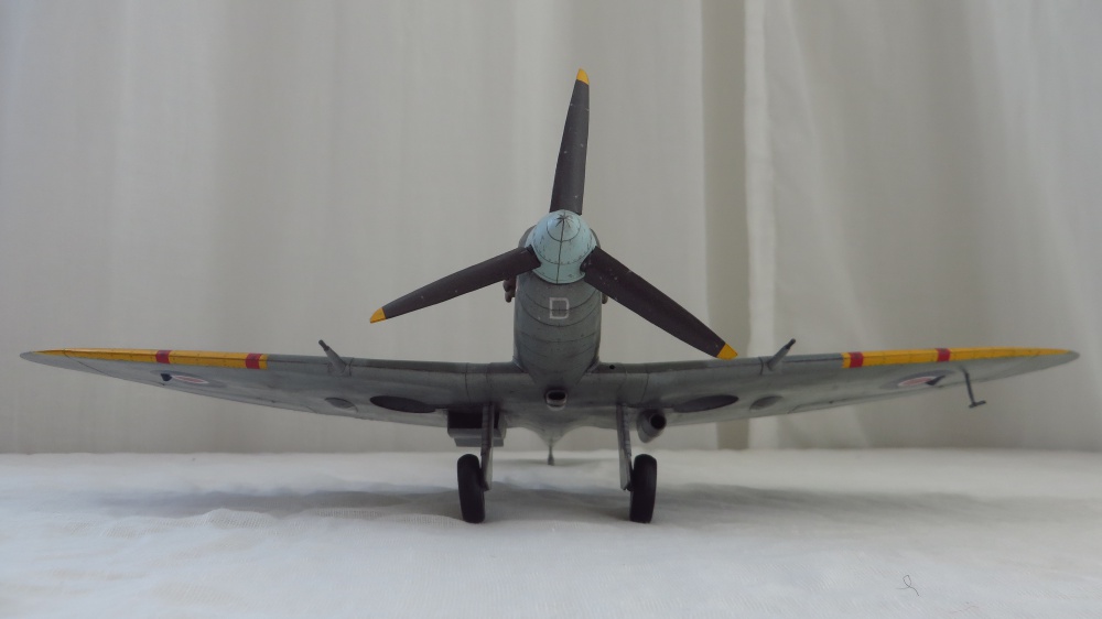 Supermarine Spitfire Vb (Plná velikost v novém okně) Supermarine Spitfire Vb