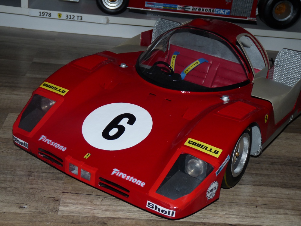 Ferrari 512 S Le Mans (Plná velikost v novém okně) Ferrari 512 S Le Mans