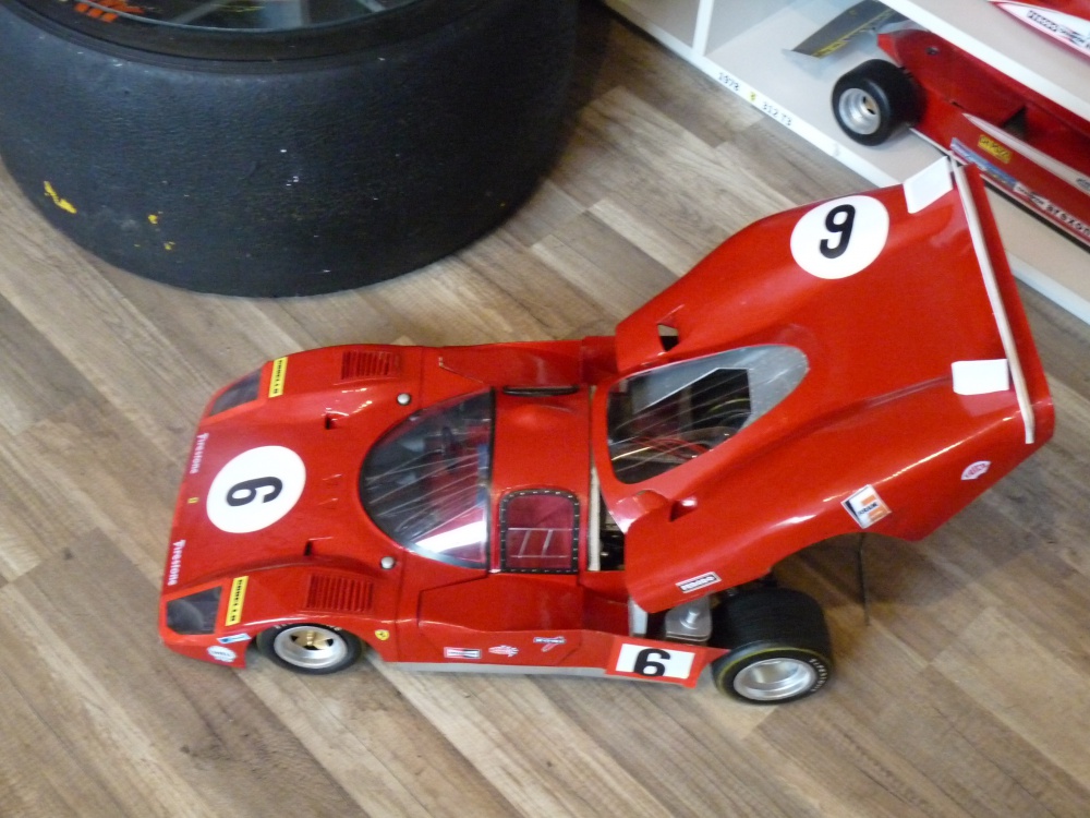Ferrari 512 S Le Mans (Plná velikost v novém okně) Ferrari 512 S Le Mans