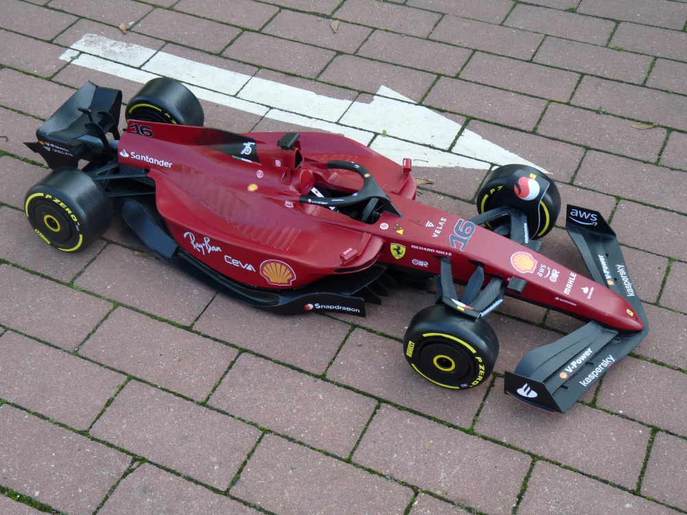 418911