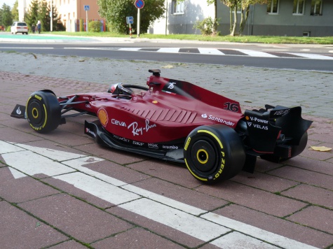 Ferrari F 75