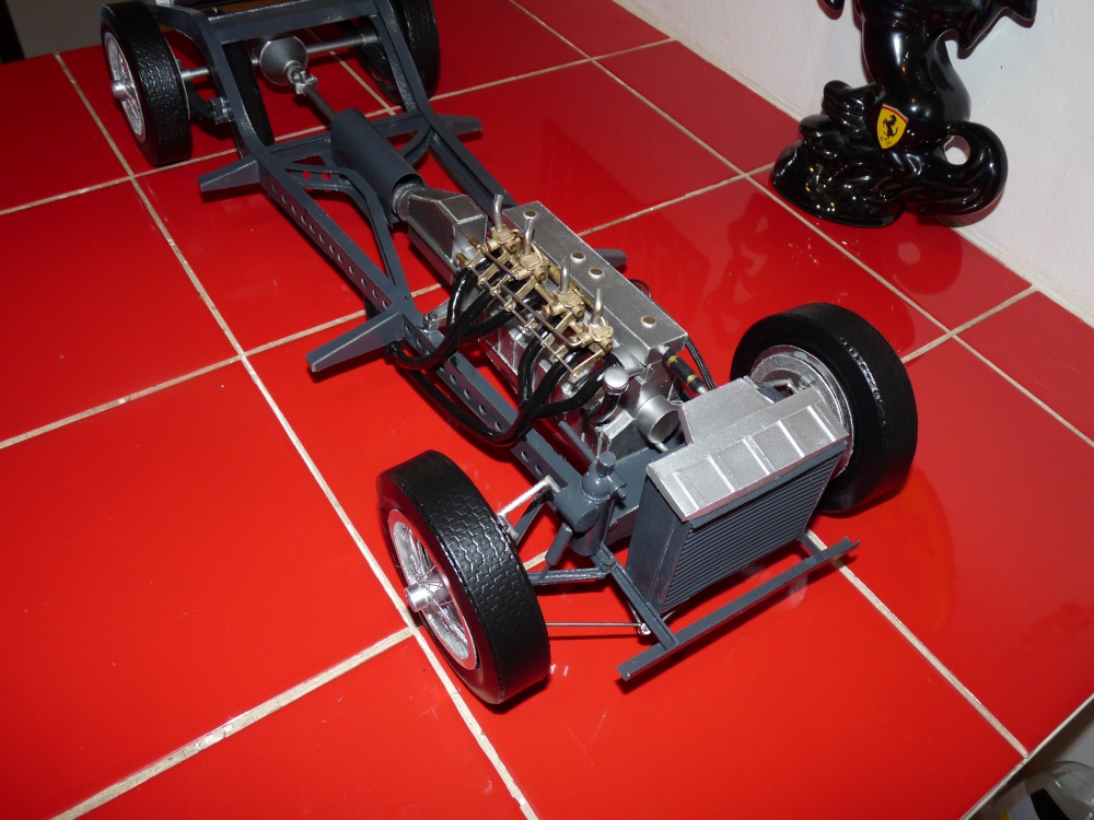Auto Aveo Construzione tipo 815 (Plná velikost v novém okně) Auto Aveo Construzione tipo 815