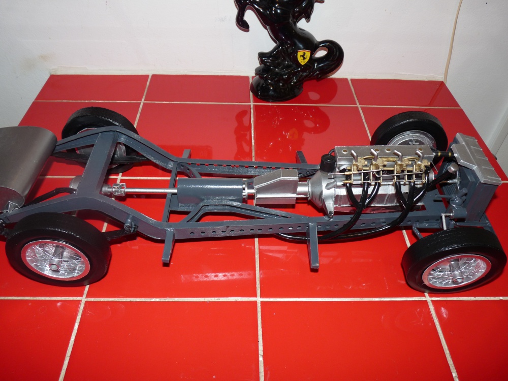 Auto Aveo Construzione tipo 815 (Plná velikost v novém okně) Auto Aveo Construzione tipo 815