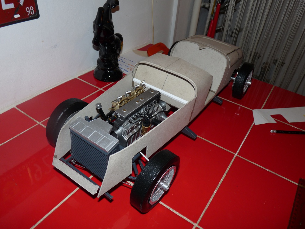 Auto Aveo Construzione tipo 815 (Plná velikost v novém okně) Auto Aveo Construzione tipo 815