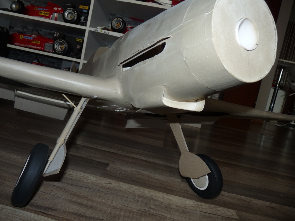 Messerschmitt BF 109 G4 (Plná velikost v novém okně) Messerschmitt BF 109 G4