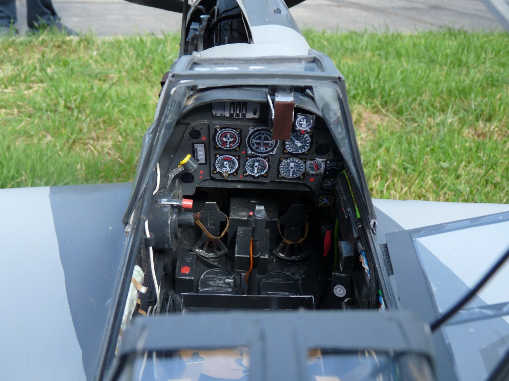Messerschmitt BF 109 G4 (Plná velikost v novém okně) Messerschmitt BF 109 G4