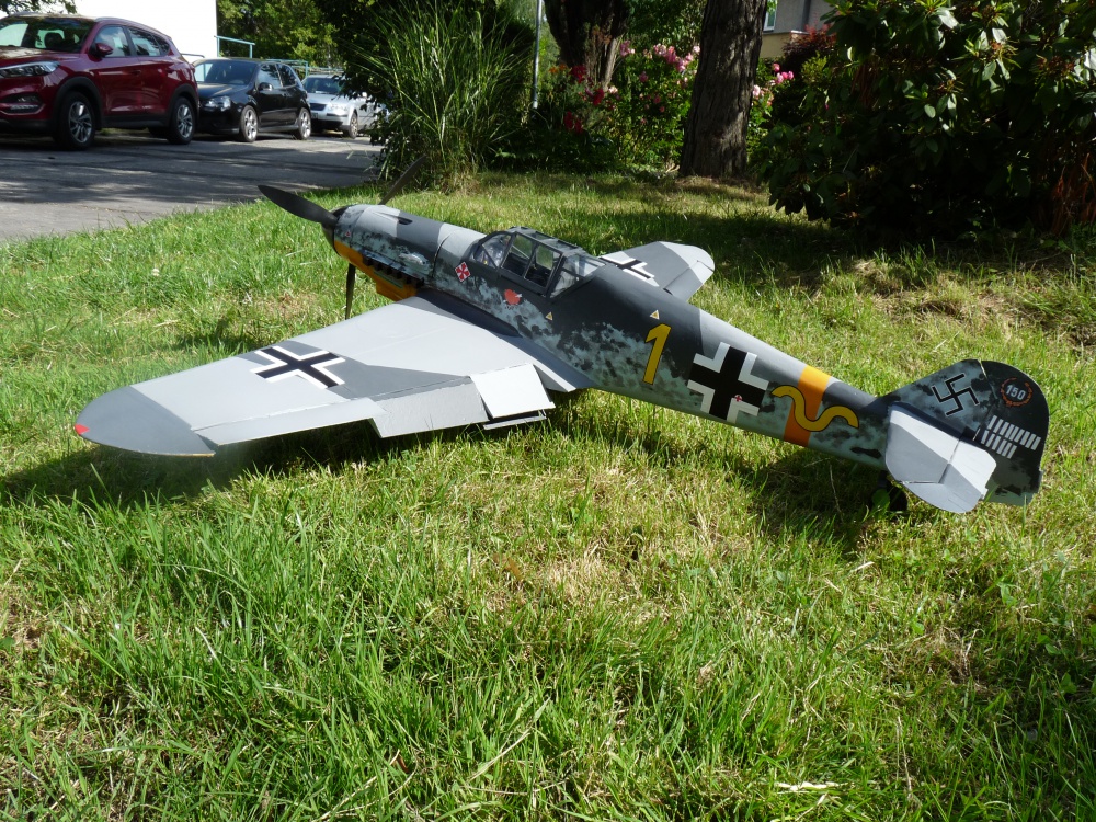 Messerschmitt BF 109 G4 (Plná velikost v novém okně) Messerschmitt BF 109 G4