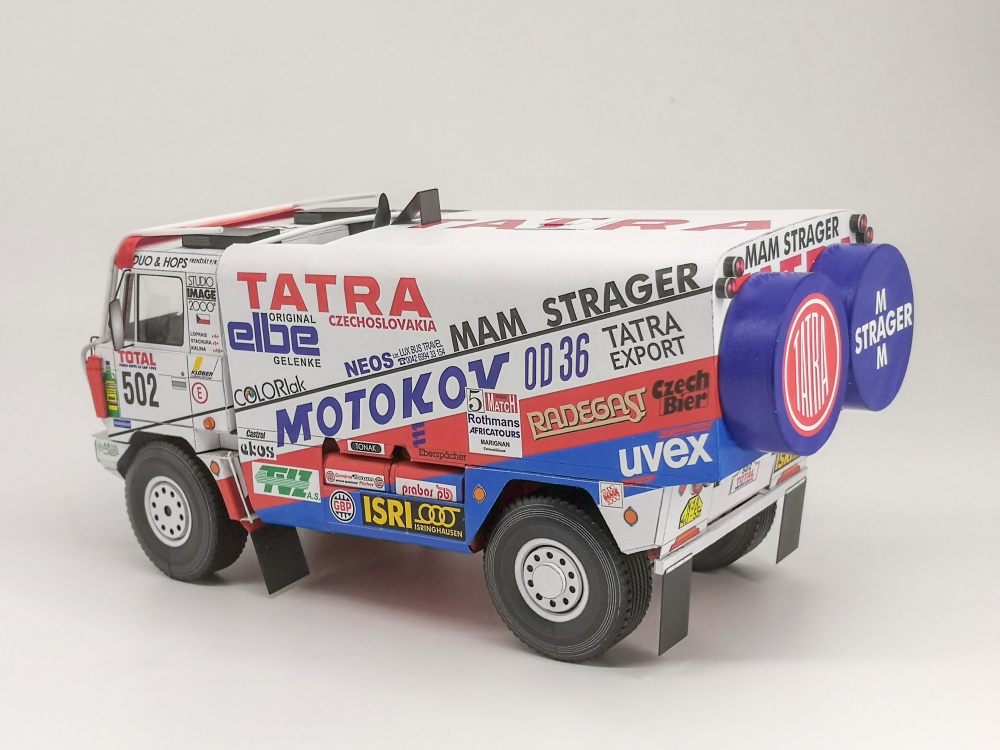 Tatra 815 4x4 - Paris Sirte Le Cap / Paris - Moscow - Beijing 1992 (Plná velikost v novém okně) Tatra 815 4x4 - Paris Sirte Le Cap / Paris - Moscow - Beijing 1992