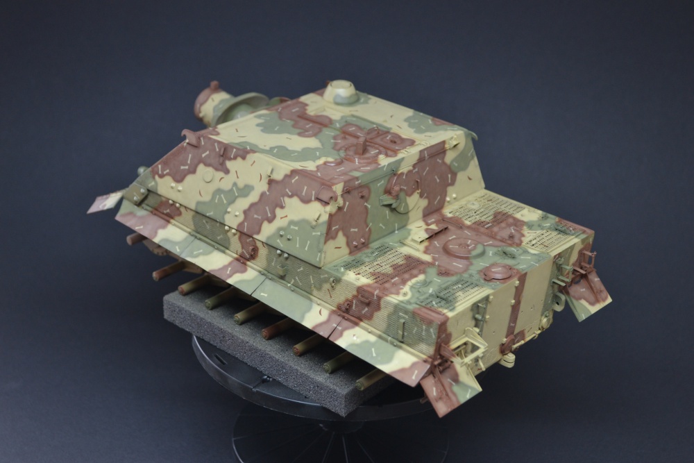Sturmtiger (Plná velikost v novém okně) Sturmtiger