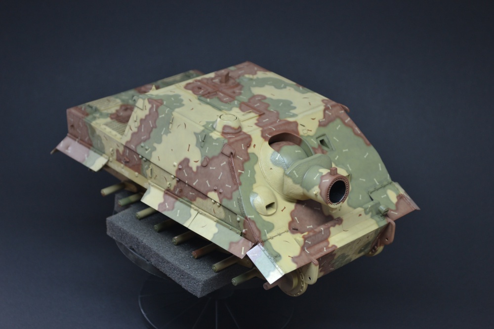 Sturmtiger (Plná velikost v novém okně) Sturmtiger