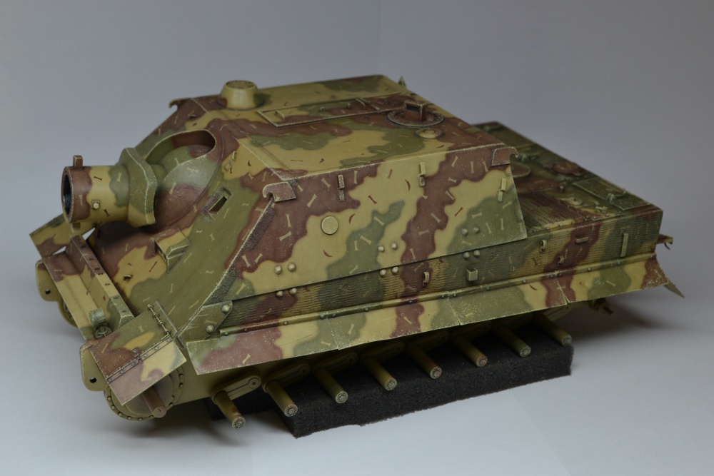 Sturmtiger (Plná velikost v novém okně) Sturmtiger