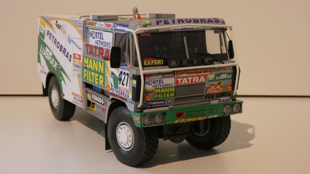 Tatra 815 4X4 HAS Dakar 2001 (Plná velikost v novém okně) Tatra 815 4X4 HAS Dakar 2001