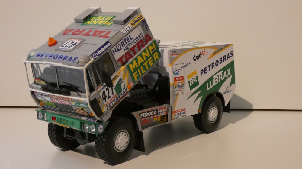 Tatra 815 4X4 HAS Dakar 2001 (Plná velikost v novém okně) Tatra 815 4X4 HAS Dakar 2001