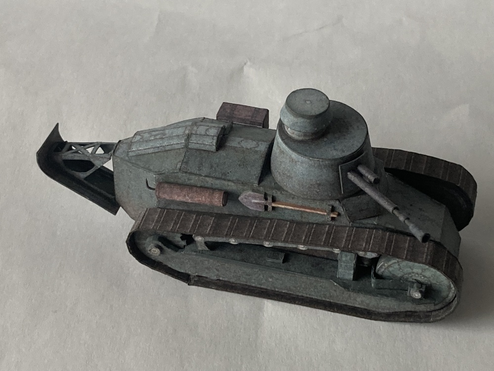 Renault FT (Pln� velikost v nov�m okn�) Renault FT