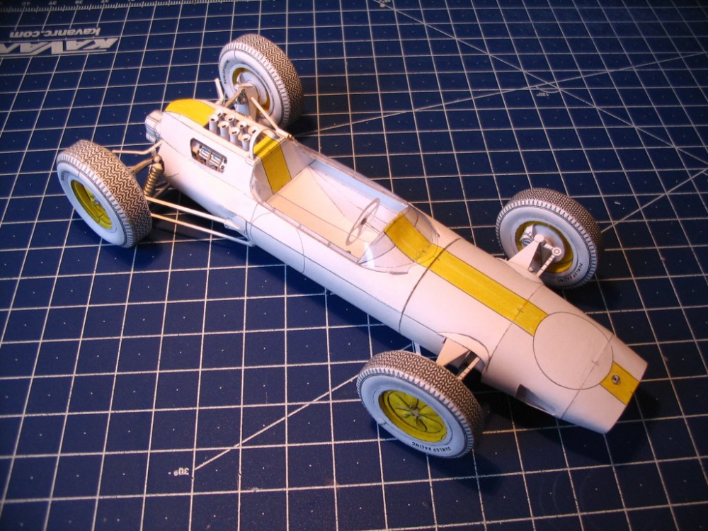 413325