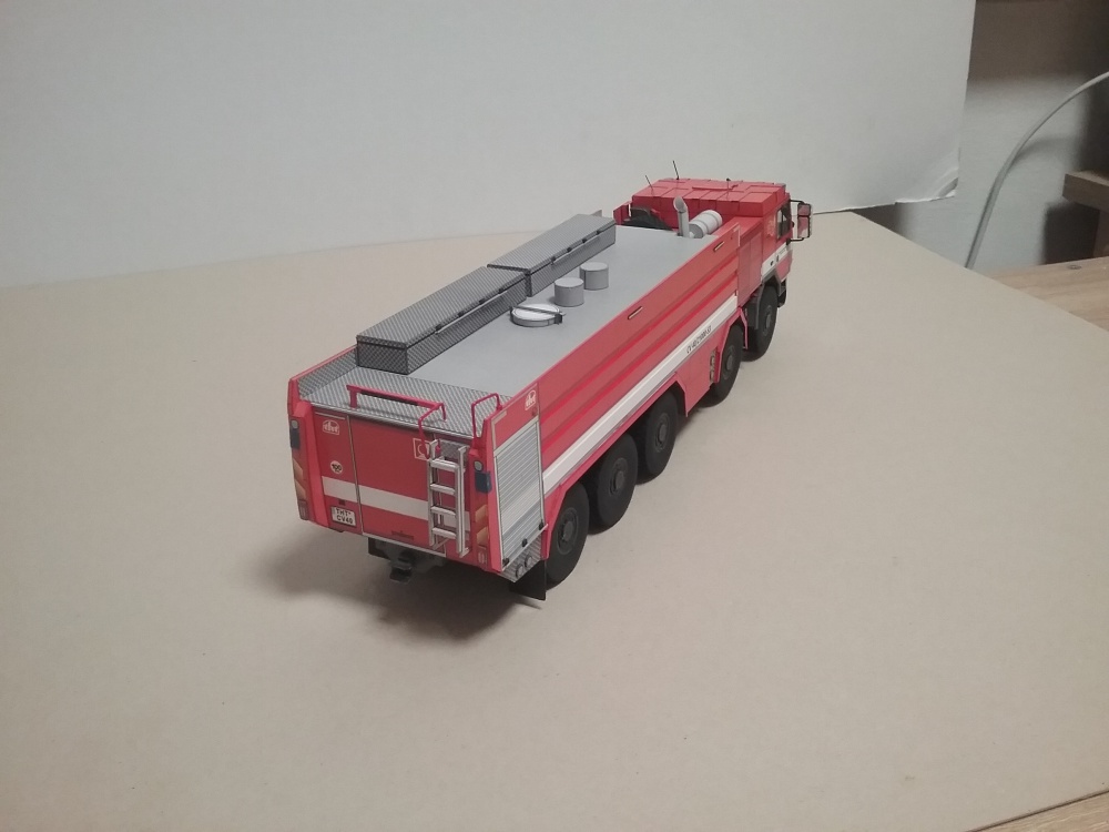 412513