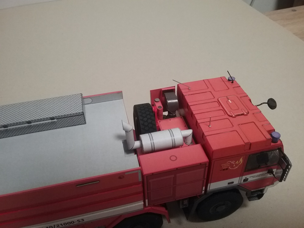 412515