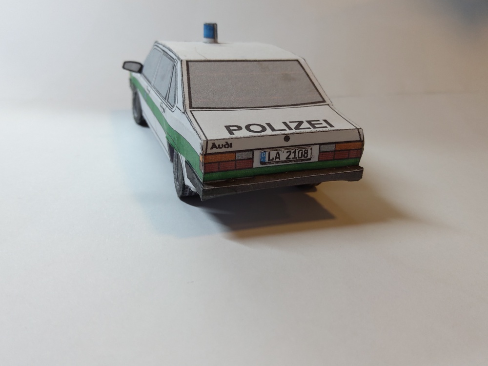 Audi a4 (Plná velikost v novém okně) Audi a4