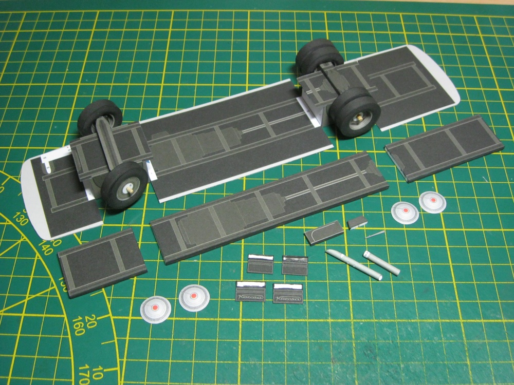 412842