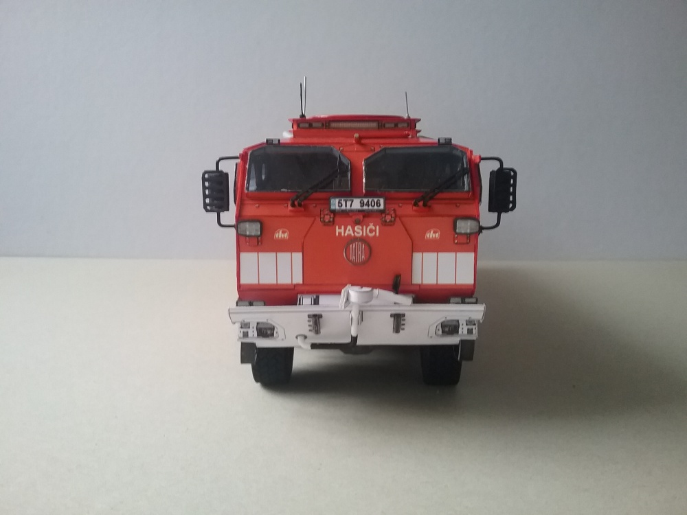 412866