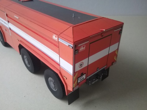 Tatra TITAN