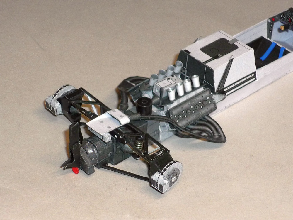 413134