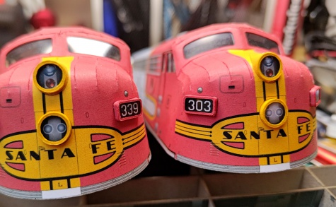 EMD F7 Santa Fe ''Warbonnet'' EMD F7 Santa Fe ''Warbonnet''