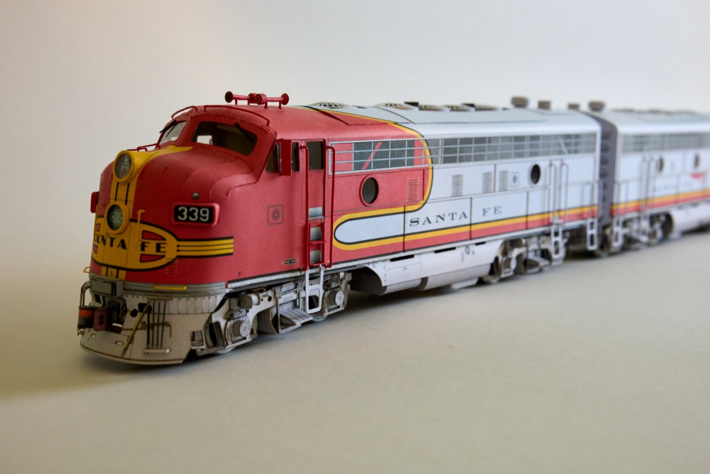 EMD F7 Santa Fe ''Warbonnet'' (Plná velikost v novém okně) EMD F7 Santa Fe ''Warbonnet''