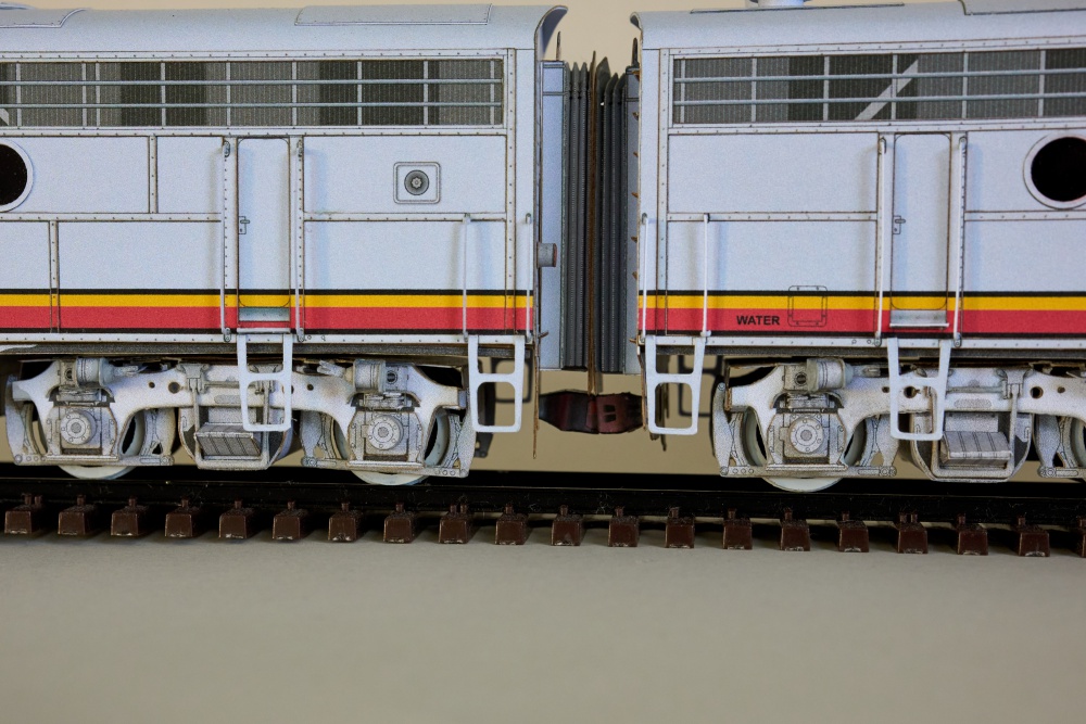EMD F7 Santa Fe ''Warbonnet'' (Plná velikost v novém okně) EMD F7 Santa Fe ''Warbonnet''
