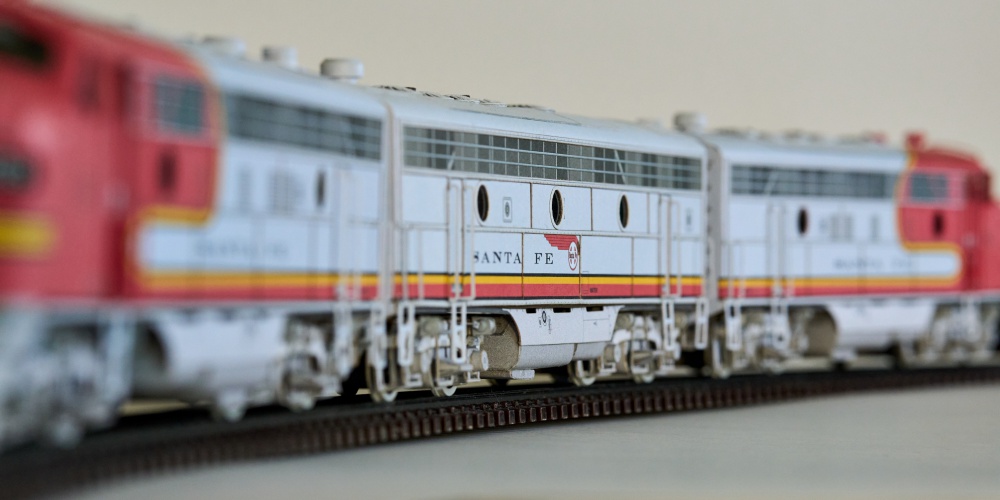 EMD F7 Santa Fe ''Warbonnet''