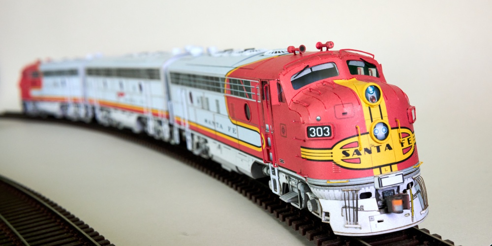 EMD F7 Santa Fe ''Warbonnet'' (Plná velikost v novém okně) EMD F7 Santa Fe ''Warbonnet''