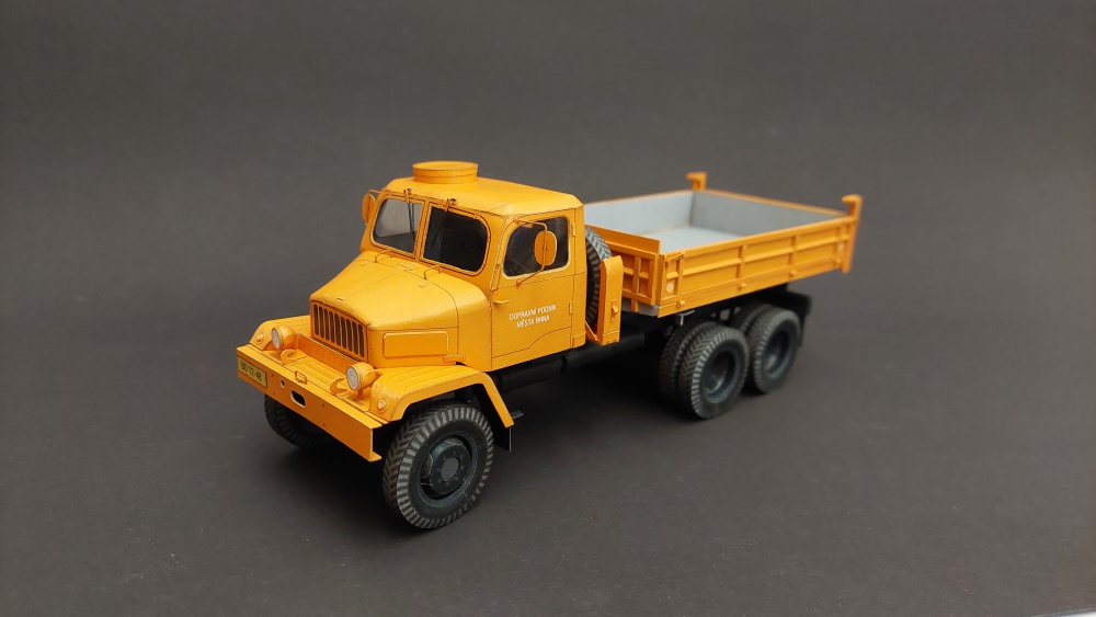 415469