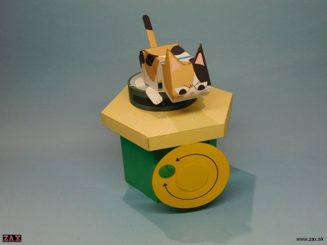 Puss on Roomba Puss on Roomba