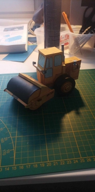 Silni�n� v�lec Bomag BW 210