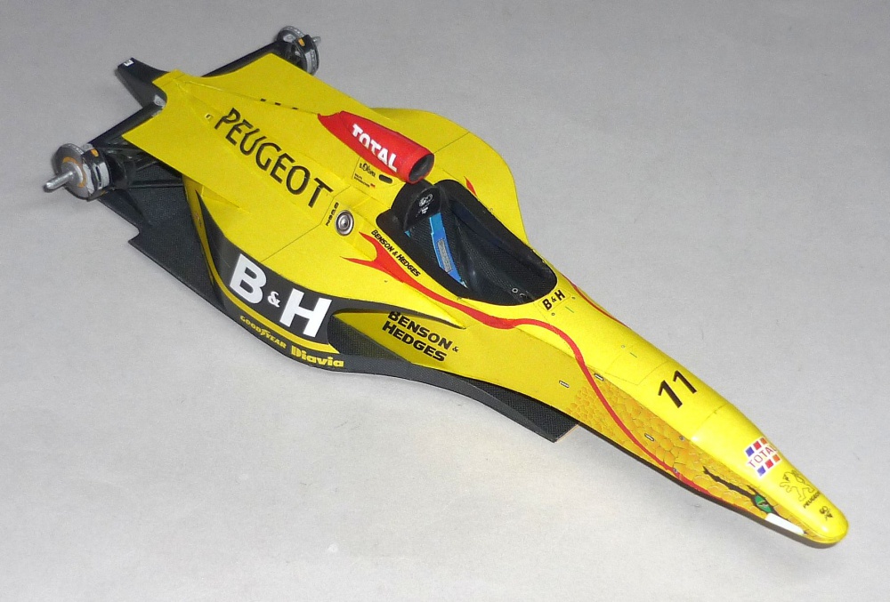 418127