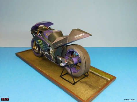 Yamaha YZR-M1 Yamaha YZR-M1