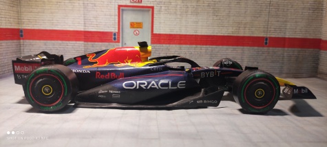 world champion 2022 Red Bull RB18